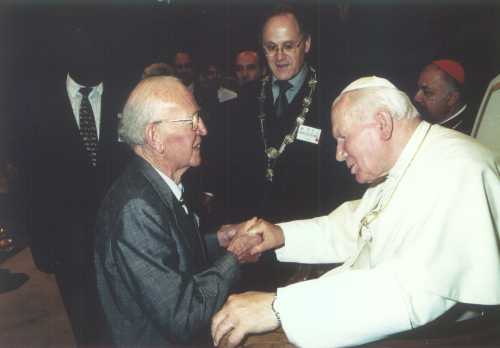 Dr Ken Roche with the Pope